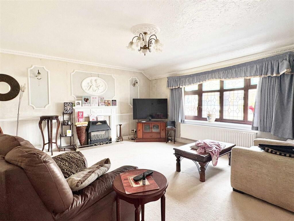 House in Chelmsford - View 2