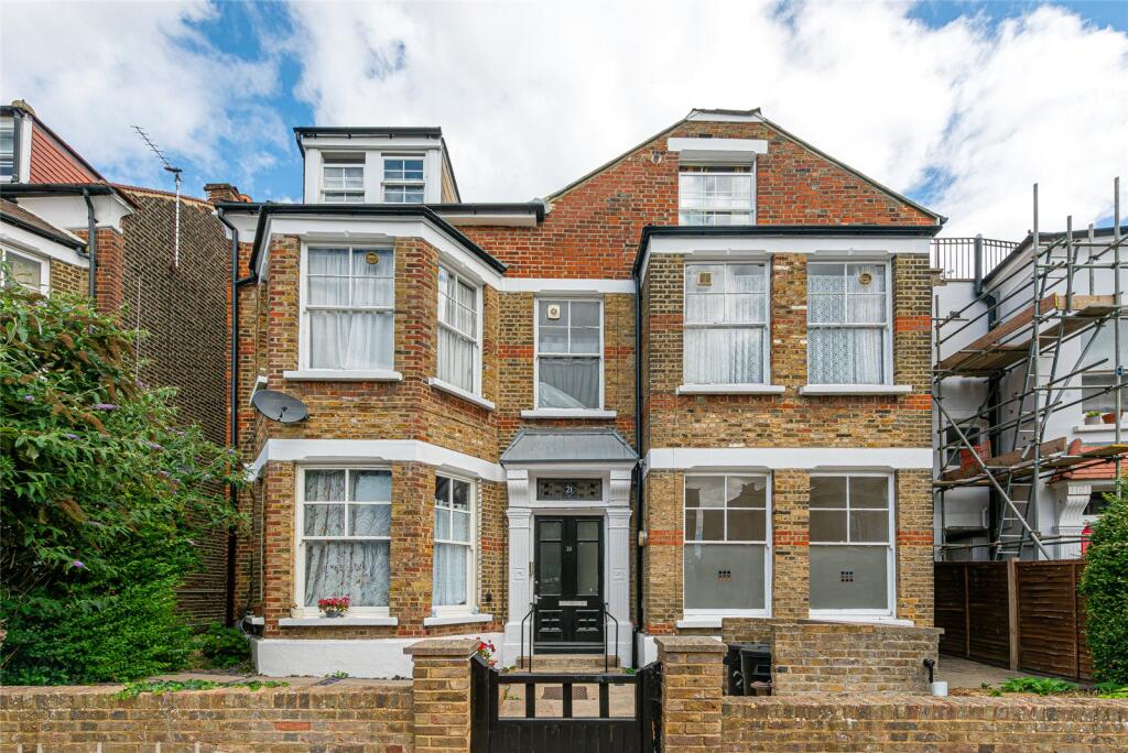 Main image of property: Hornsey Rise Gardens, Crouch Hill, London, N19