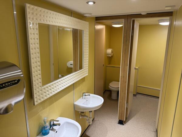 Photo 5