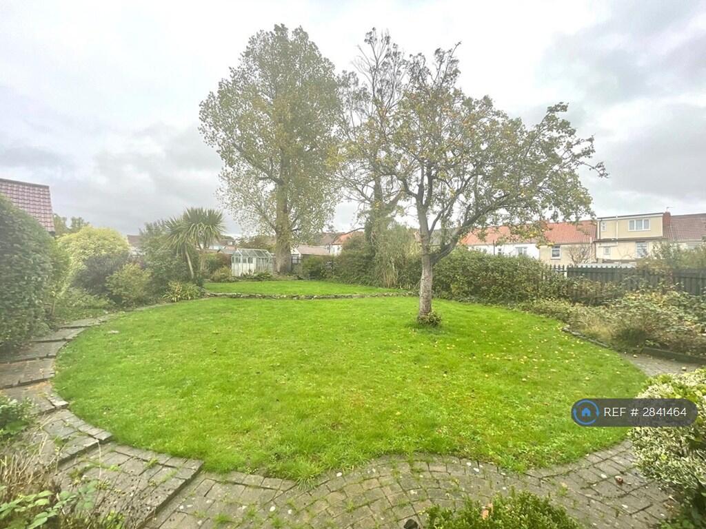 1 bedroom house share for rent