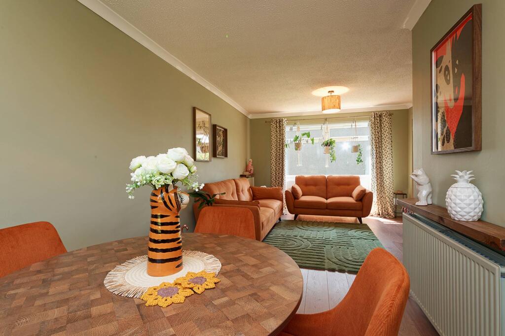 19 Blantyre Drive, Bishopton, PA7 5LS - View 6