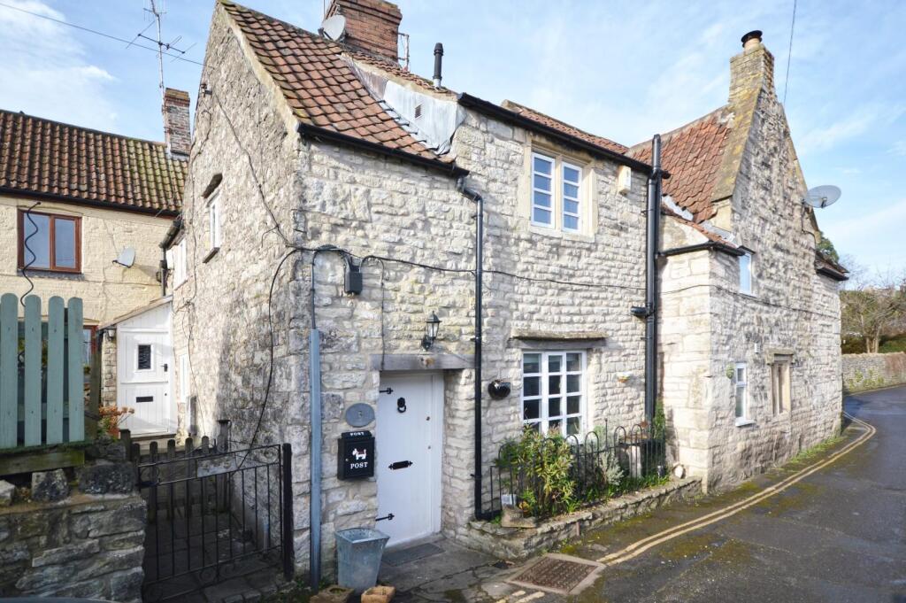 Main image of property: The Shallows, Saltford, Bristol