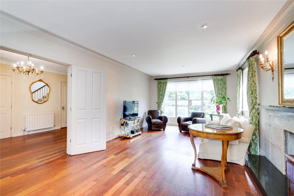 House in London - View 2