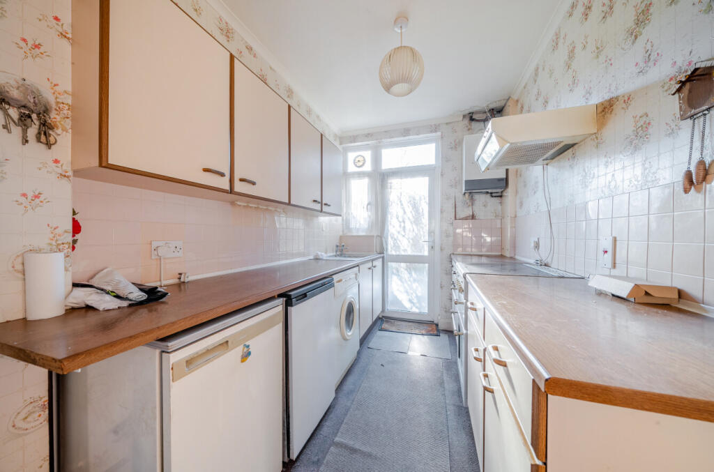Queen Anne Avenue, Bromley, BR2 photo 3