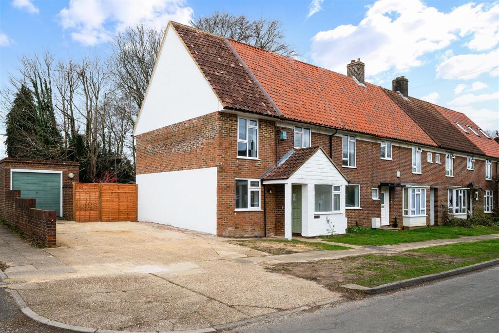 Main image of property: Thornfield Road, Banstead