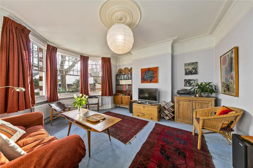 Main image of property: London Road, Twickenham, TW1