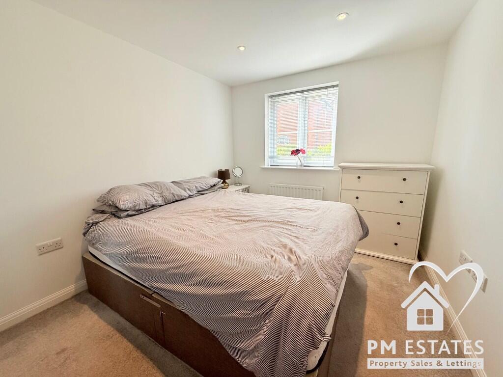Newland Avenue, Bishop's Stortford, Hertfordshire, CM23 - View 5