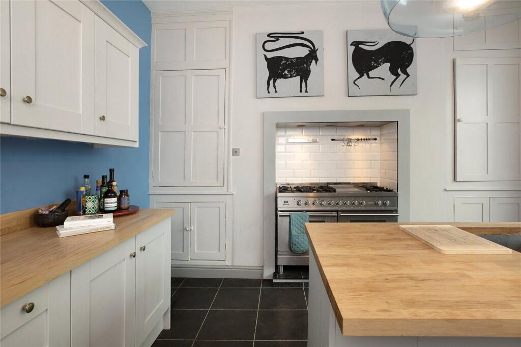 Lyndhurst Road, Exeter, Devon, EX2 photo 4