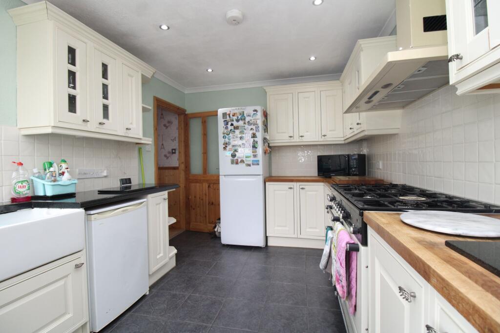 Belfield Avenue, Marldon, Paignton photo 3