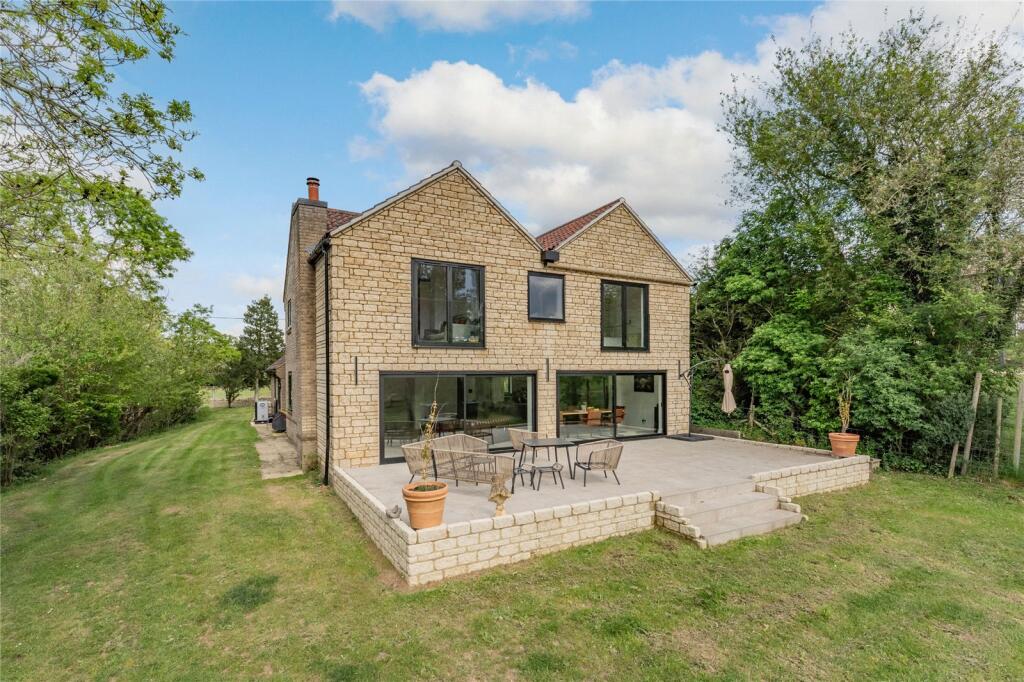 4-bed detached on Main Street, Glapthorn, Northamptonshire, PE8, £850,000