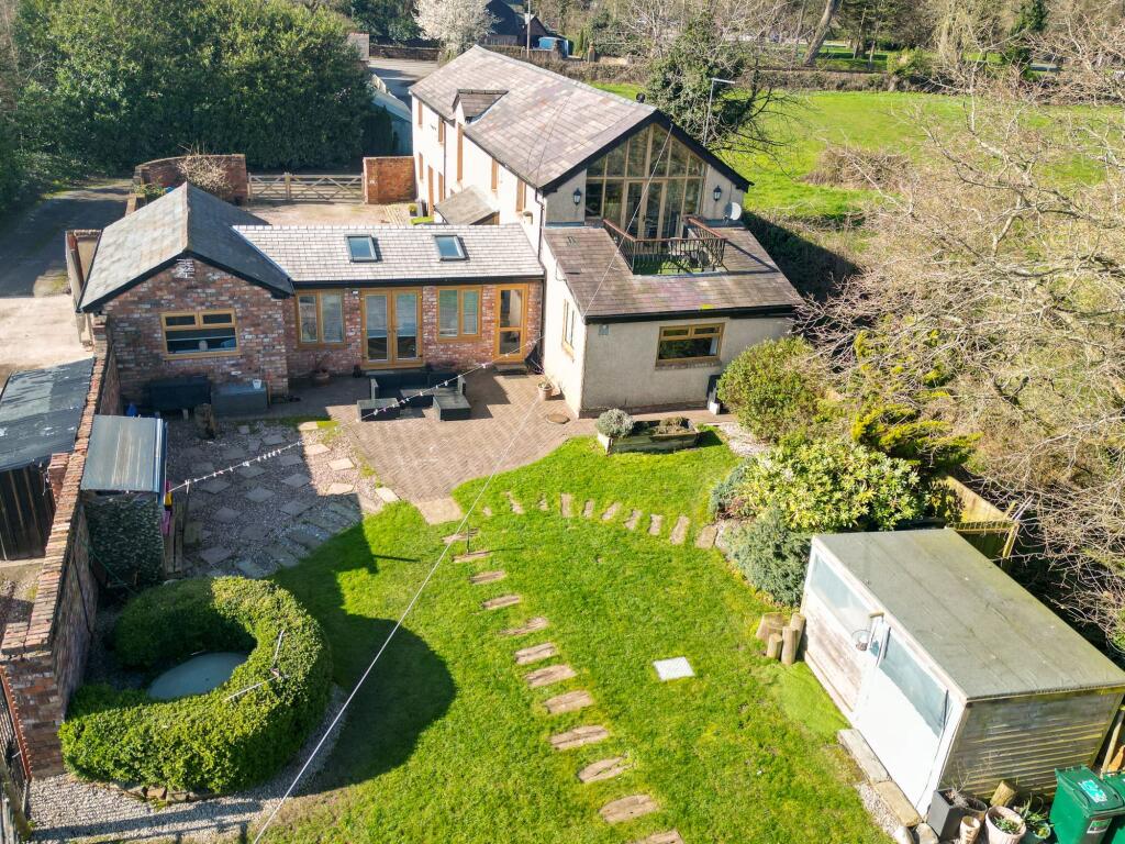 Main image of property: Liverpool Road, Neston, CH64