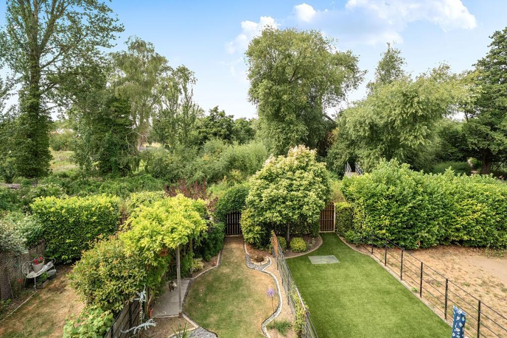 House in Shefford, Central Bedfordshire - View 5