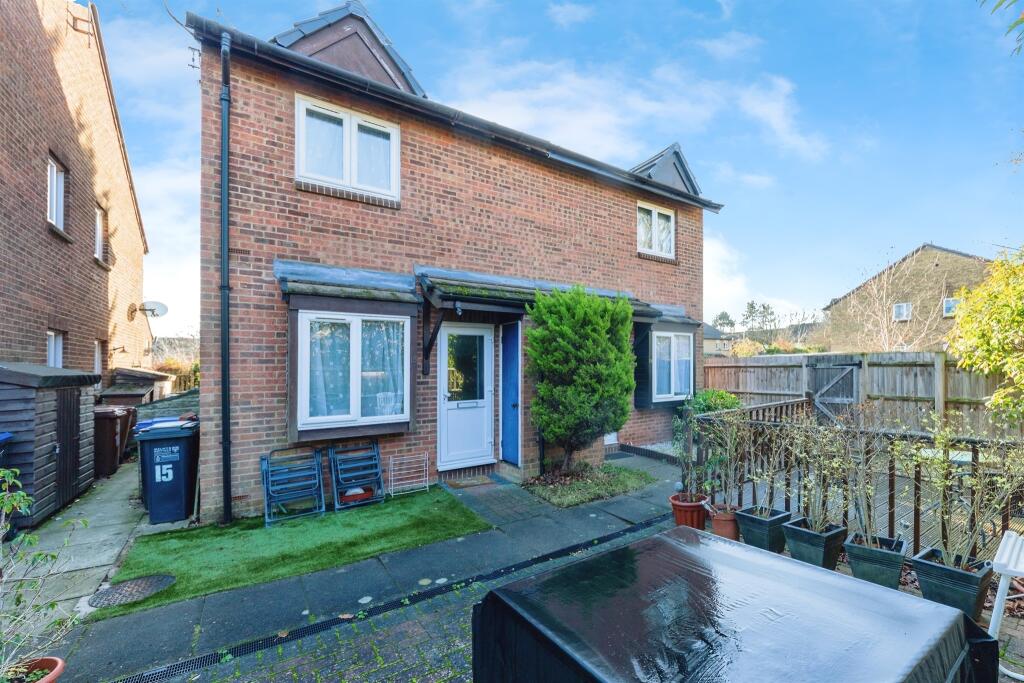 Main image of property: Ploughmans End, Welwyn Garden City