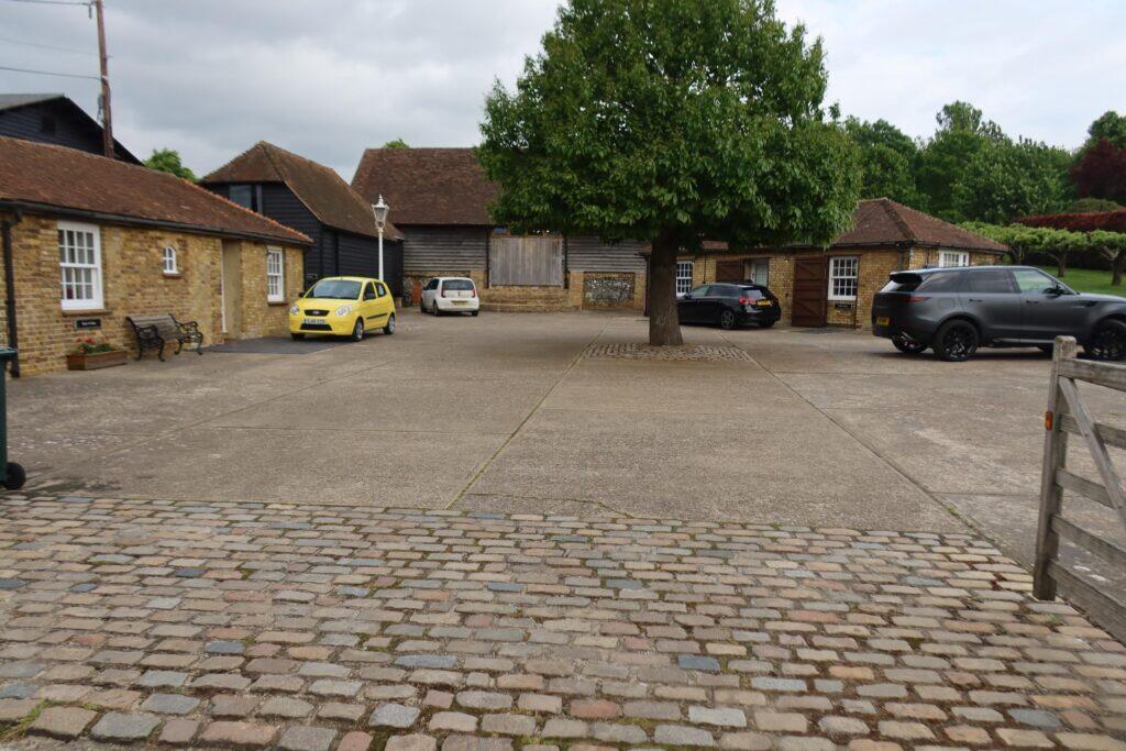 Main image of property: Lodge Barn, Canada Farm Road, Dartford, Kent, DA2 8EA – Studio