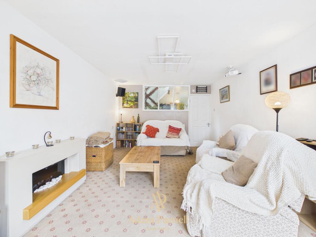 House in Leicester - More