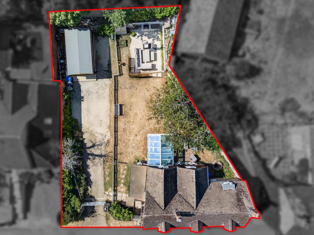 Bridle Road, Hannington NN6 photo 2