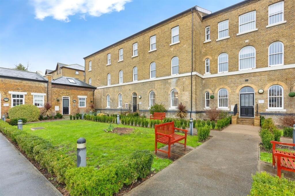 Main image of property: 2 Chaucer House, Hilda Road, Hanwell Borders