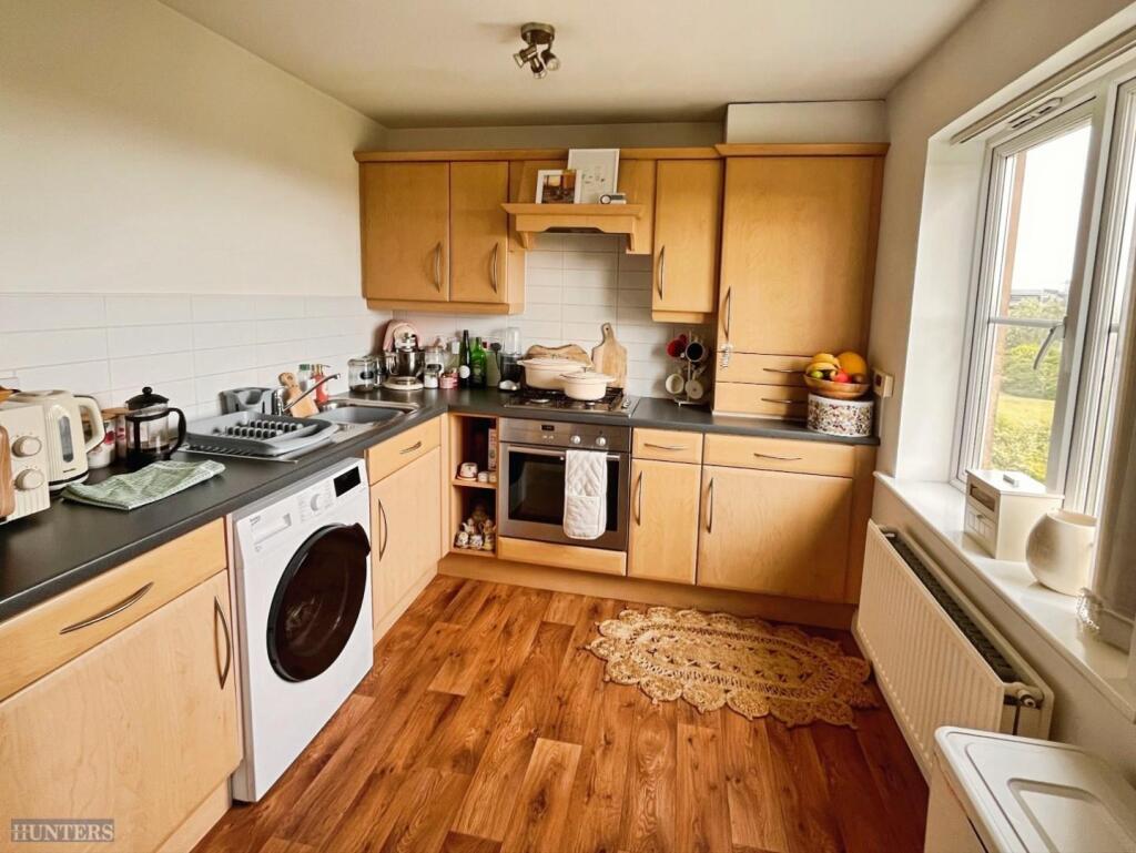 Apartment in Newcastle upon Tyne - View 5