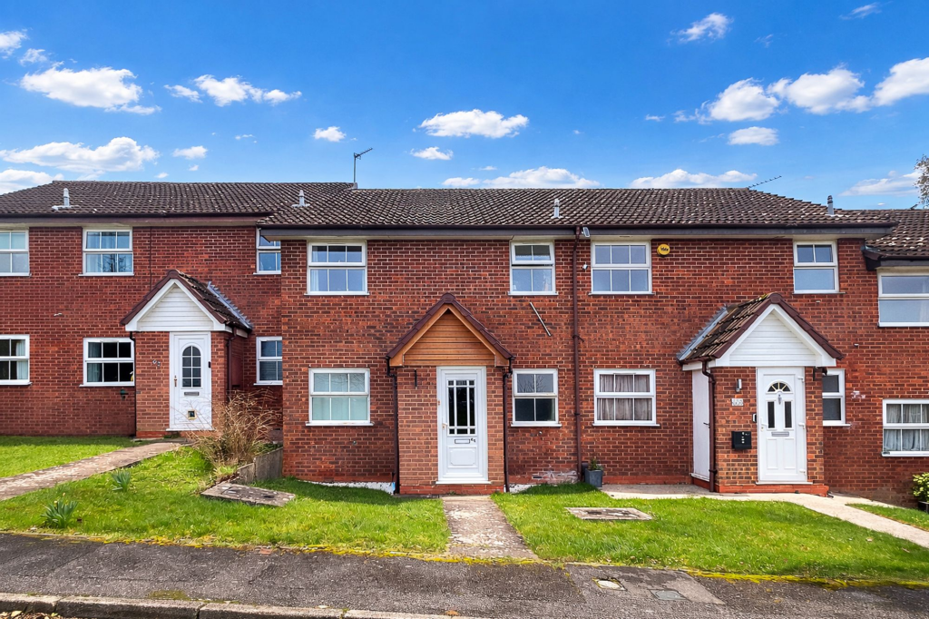 Main image of property: Dalesford Road, Aylesbury, HP21