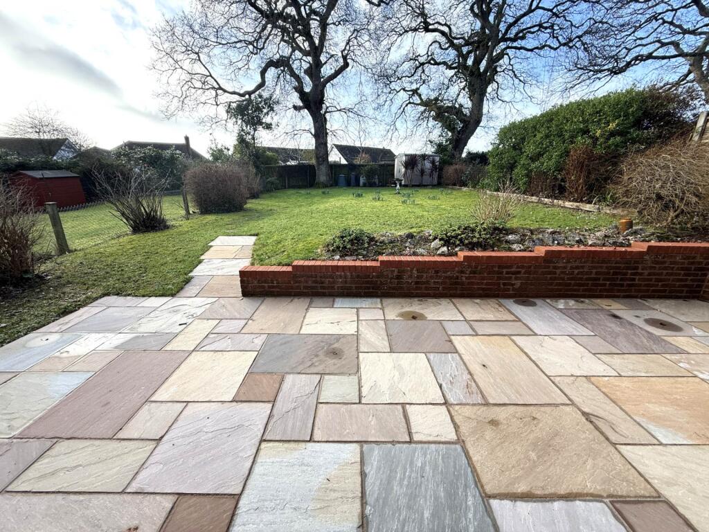 Valley Way, Exmouth photo 3