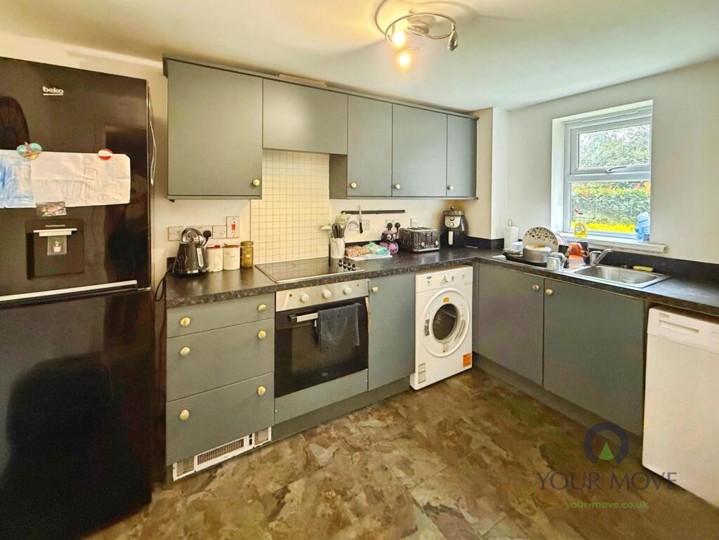 Jonah Drive, Tipton, West Midlands, DY4 photo 2