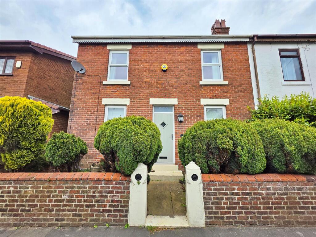 Main image of property: 253 Staining Road, Staining