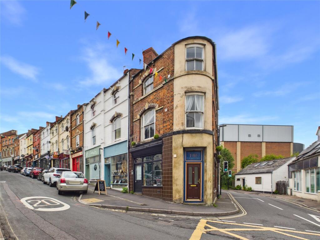 Main image of property: Gloucester Street, Stroud, Gloucestershire, GL5