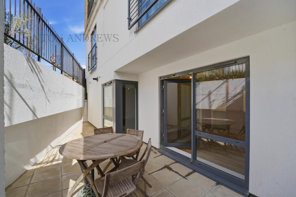 Apartment in London, West Ealing, Hanwell - View 4