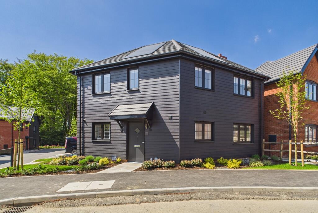 Main image of property: Mayflower Street, Hazlemere, High Wycombe, Bucks, hp15 7el