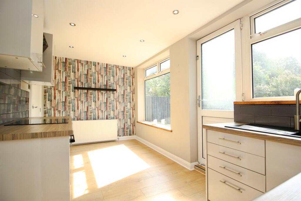 House in Leeds, Troy Hill, Morley - View 5