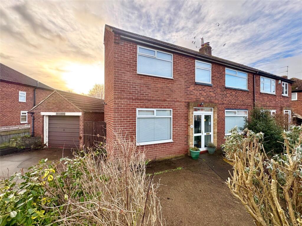 Main image of property: Cleveland Avenue, Stokesley, Middlesbrough, North Yorkshire, TS9
