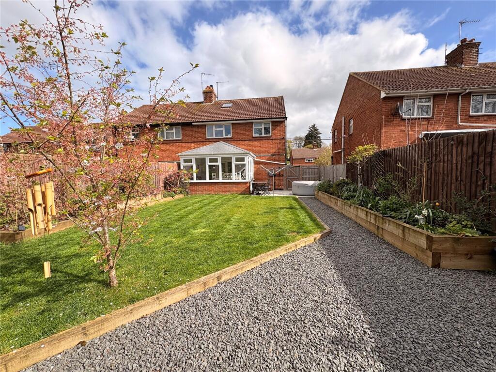 House in Badby - View 2