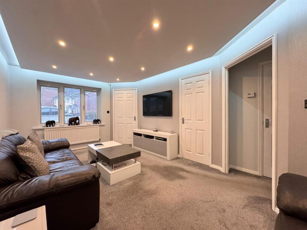 Water Mill Crescent, Sutton Coldfield – pohled 2