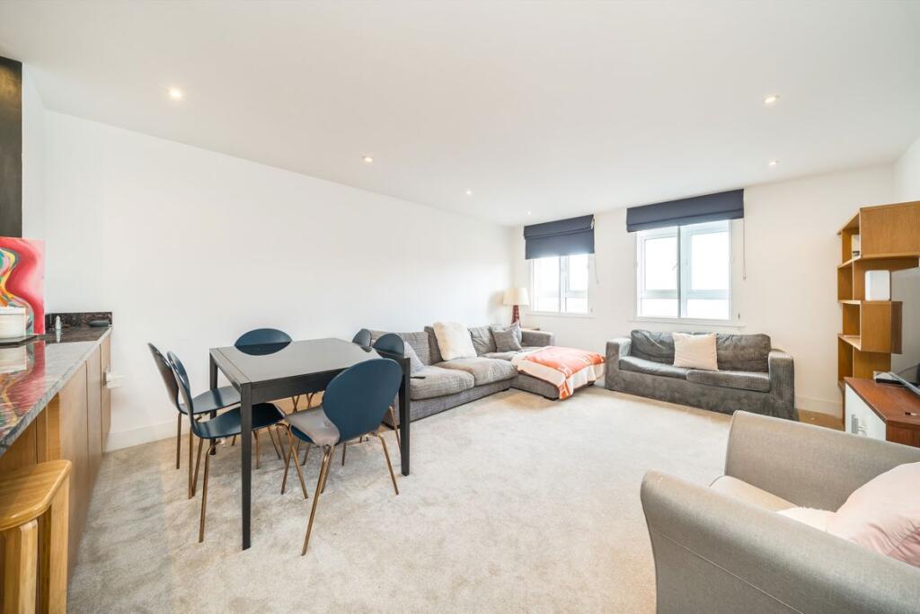 Apartment in London - View 4