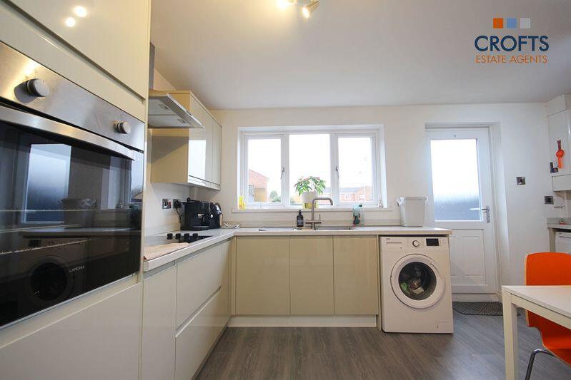 Mallard Drive, Caistor photo 4