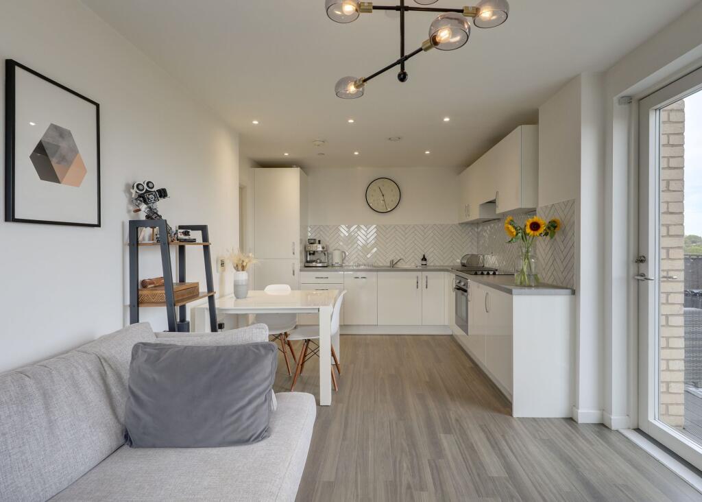 Apartment in London - View 2