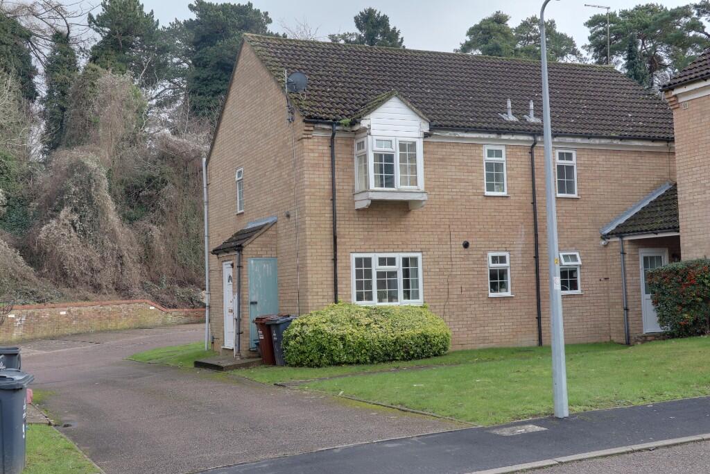 Main image of property: Providence Grove, Stevenage, Hertfordshire, SG1