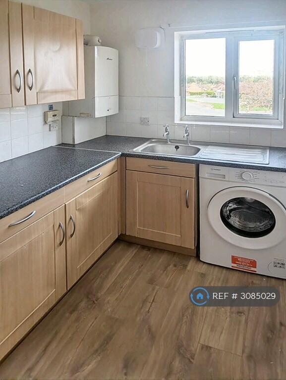 Apartment in Sheffield - View 3