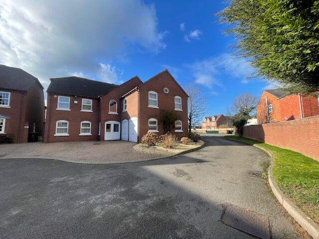 Main image of property: Berkeley Gardens, Fernhill Heath