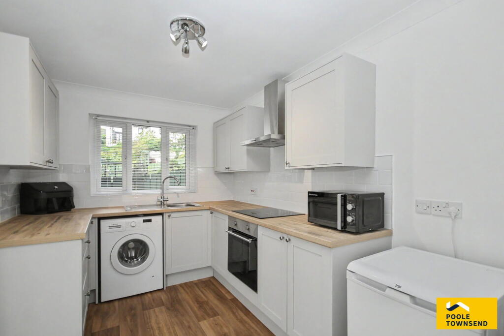 House in Lancaster - View 5