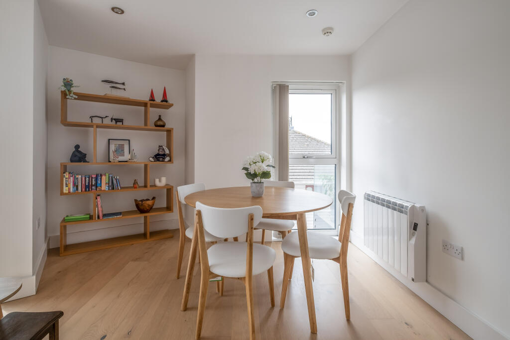 4 Water Lane, Kingston Upon Thames, KT1 photo 4