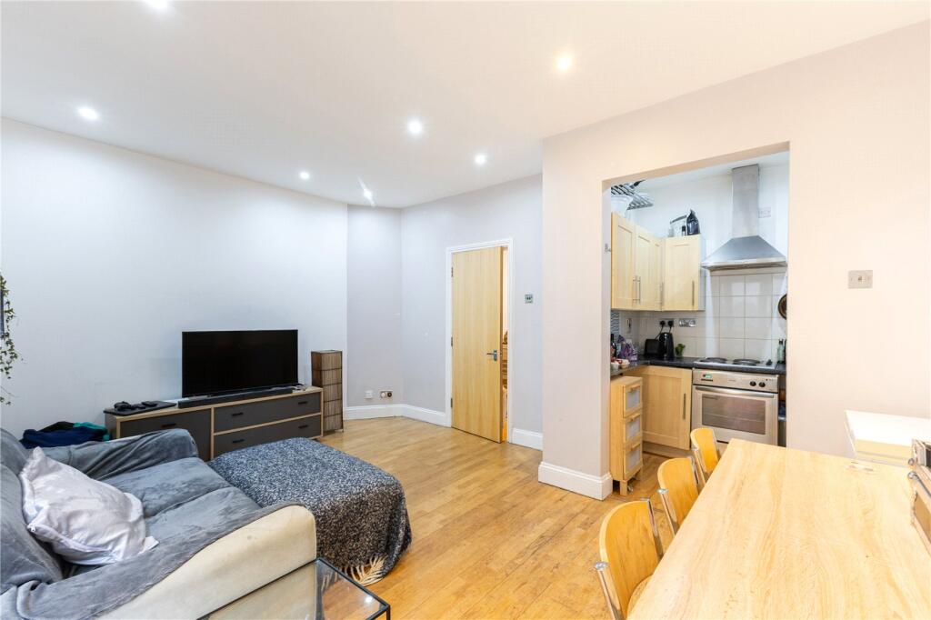 Lauriston Road, London, E9 photo 4