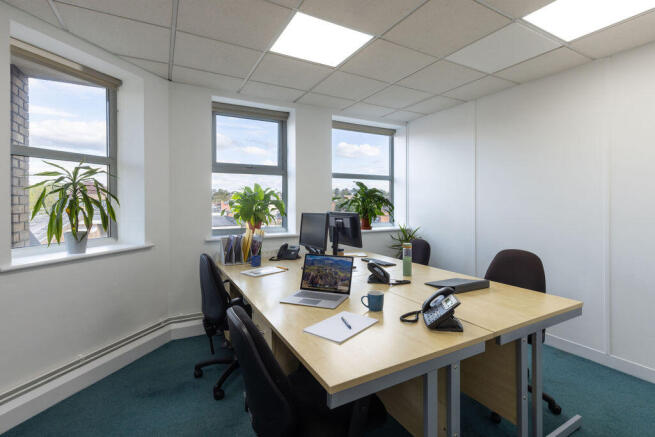 4 Person Office To Rent In Hitchin Hertfordshire