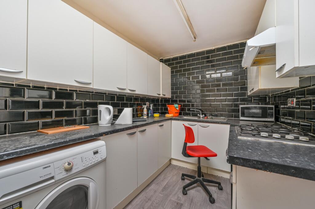 House in London, Plaistow - View 4