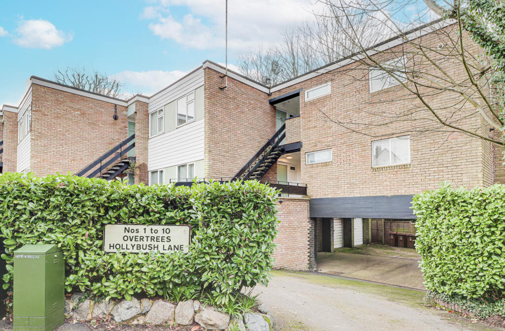 Main image of property: Hollybush Lane, Harpenden, AL5