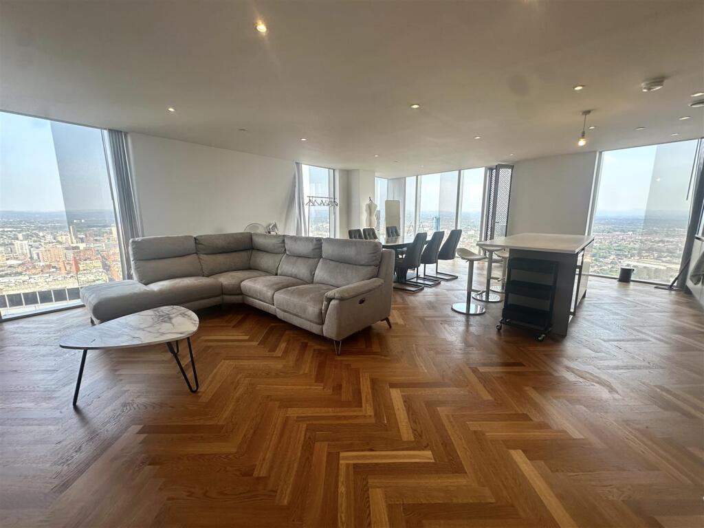 Apartment in Manchester - View 2