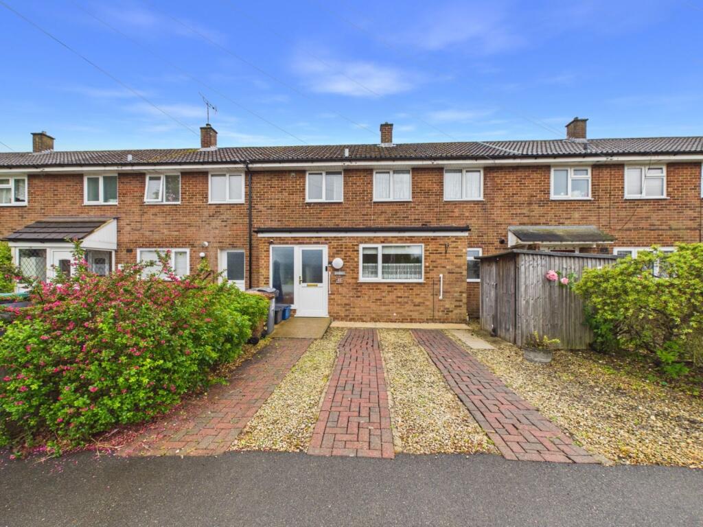 Main image of property: Elder Way,Stevenage,SG1 1SE