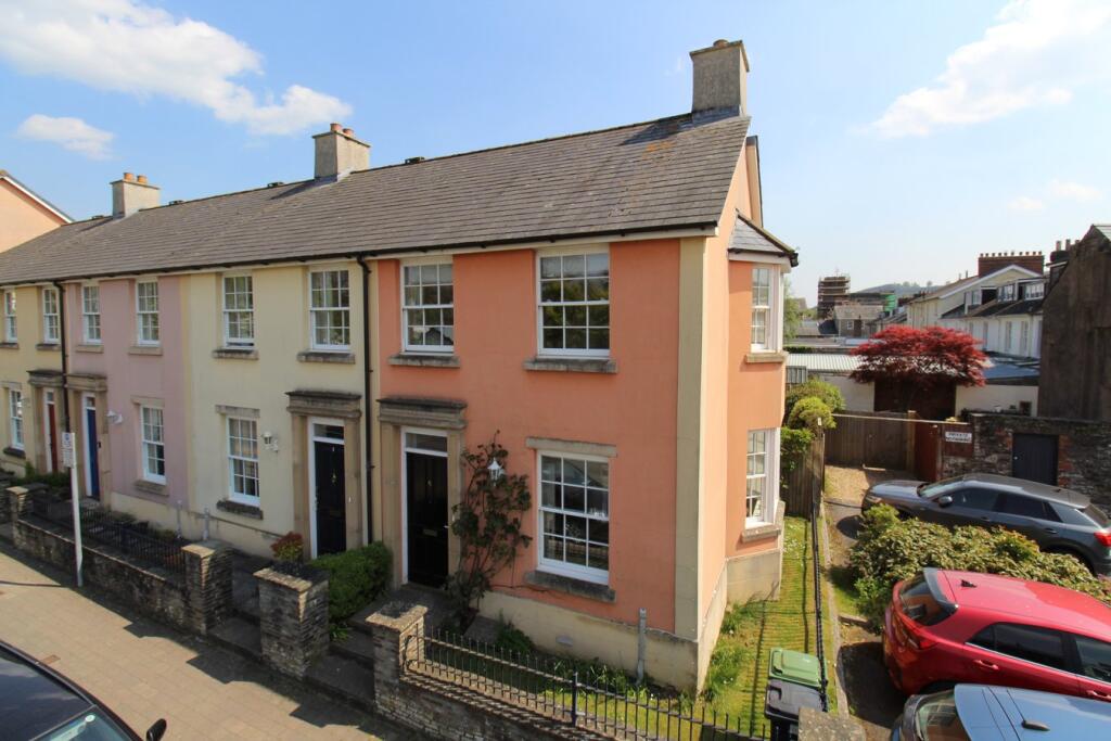 Main image of property: Heol Gouesnou, Brecon, LD3