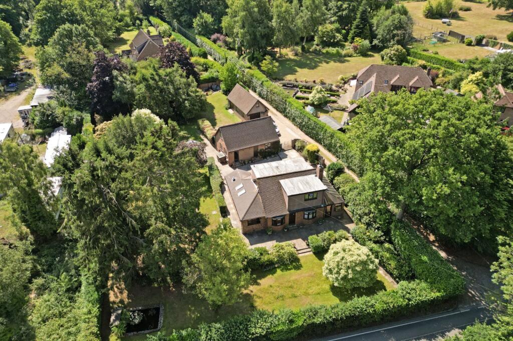 Faversham Road, Charing, Ashford, Kent, TN27 photo 2