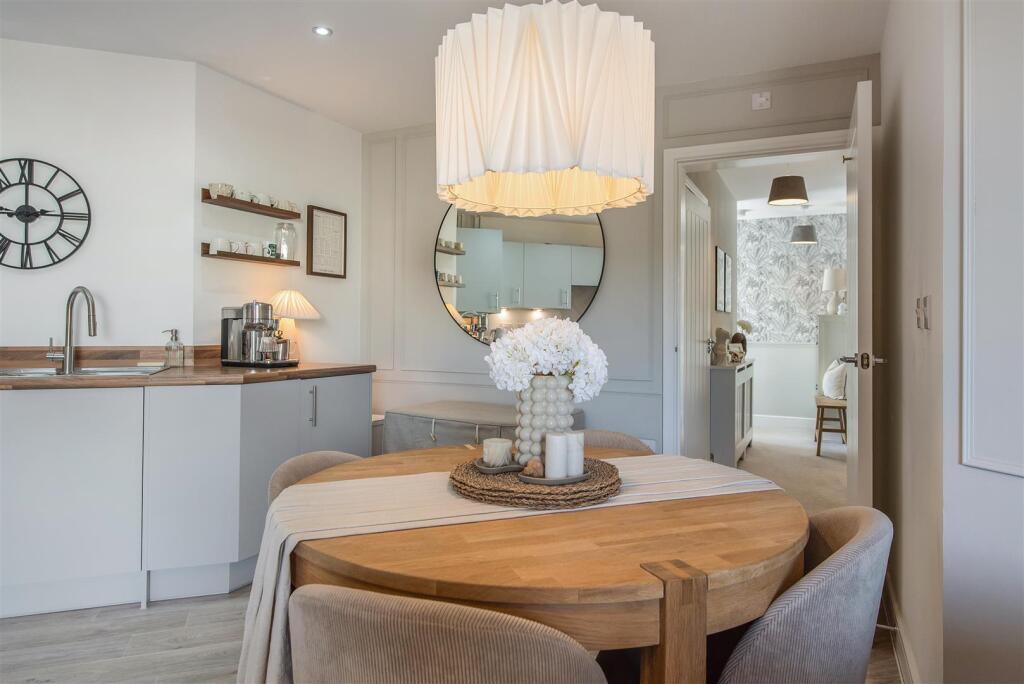 Apartment in Salisbury - View 4
